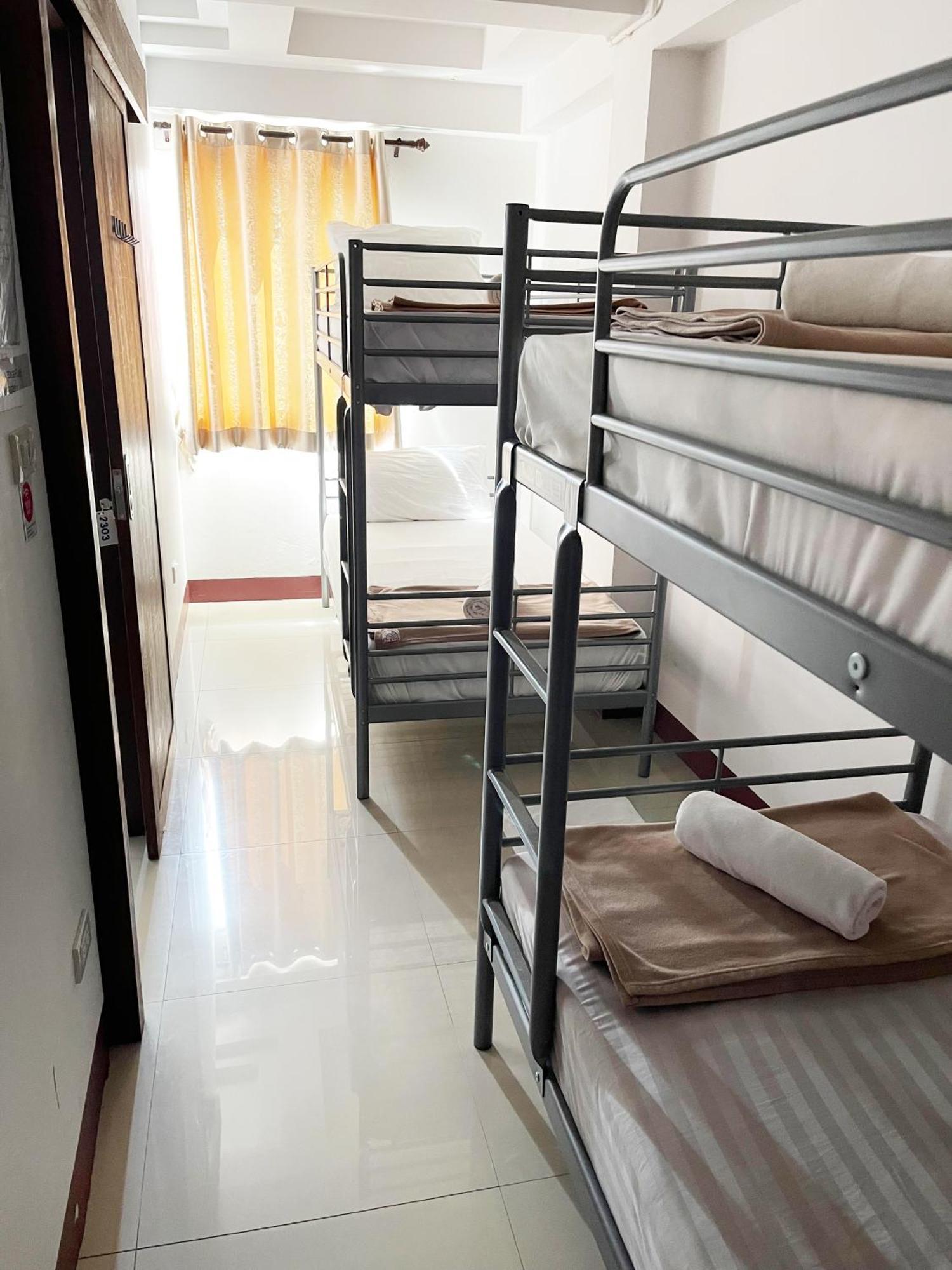 Hostel Bb House Budget & Boutique